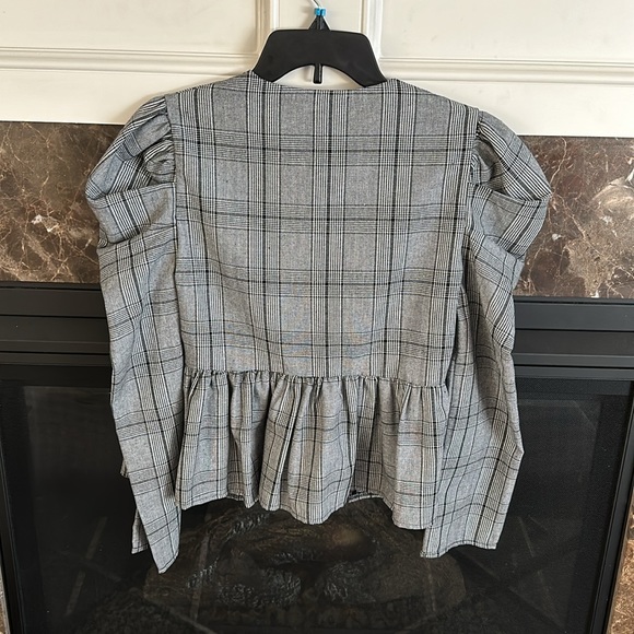 Puff sleeve peplum jacket blazer New!! Gorgeous - Picture 4 of 4